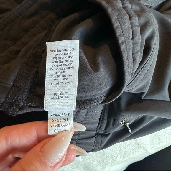 Athleta La Viva Capri Pants Women’s Size 6 - Picture 5 of 8